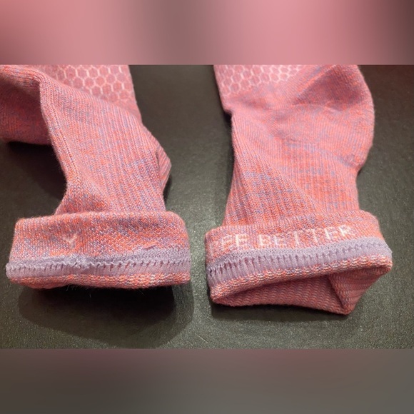 Bombas Youth Hex Tec Socks Pink Size Y (12T - Y3) NWOT - Picture 4 of 6